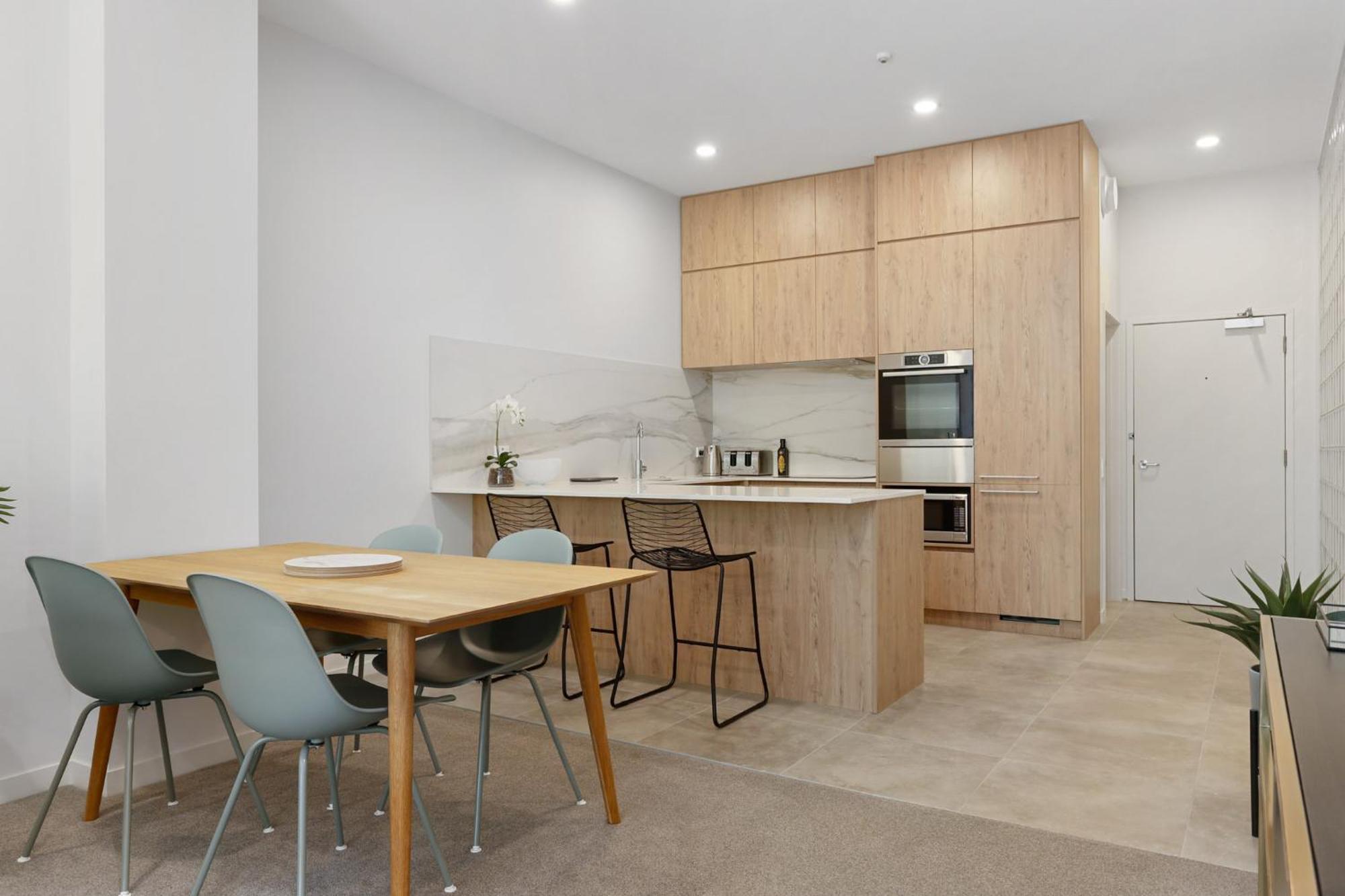 Hobson Quay Apartments By Urban Rest Окленд Экстерьер фото