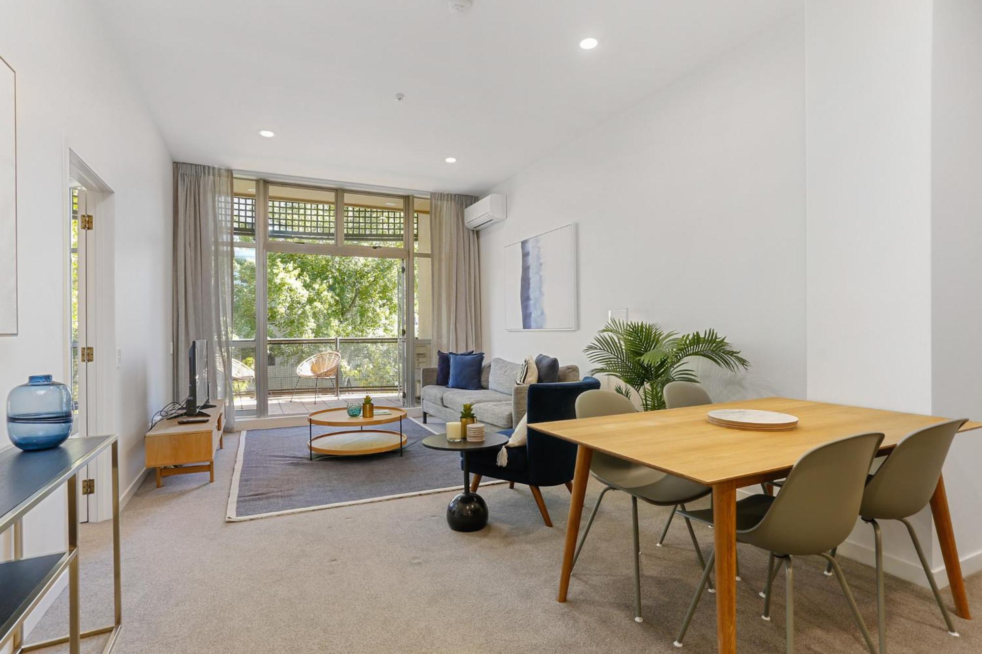 Hobson Quay Apartments By Urban Rest Окленд Экстерьер фото